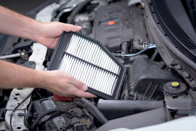 Replacing,An,Air,Filter,In,A,Car